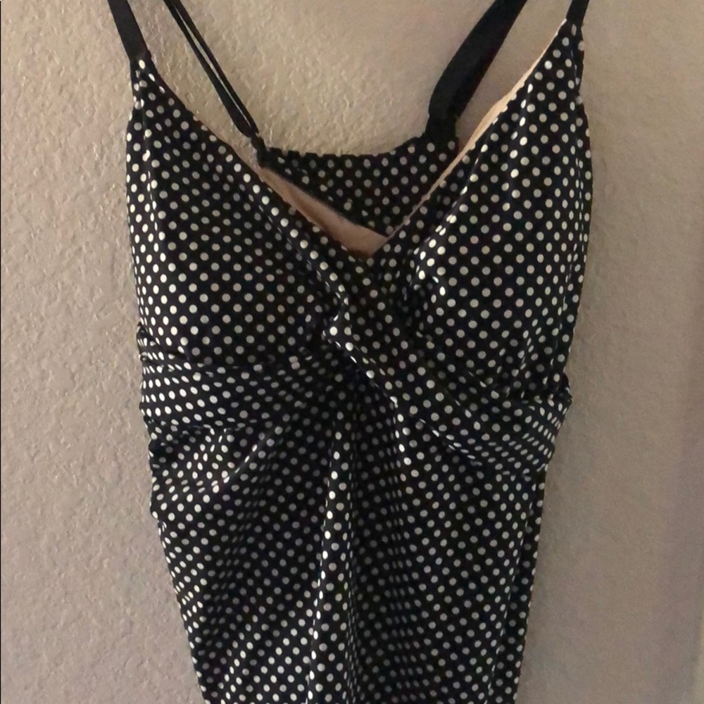 **LikE NeW** Polka Dot Swim Top